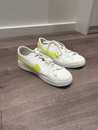 Nike Blazer Low Talla 38.5 Verde/Blanco