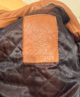 Chaqueta de piel fina tres cuartos