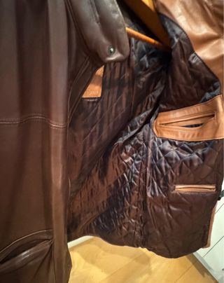 Chaqueta de piel fina tres cuartos