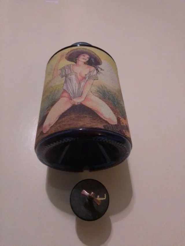 Bottiglia vuota La 7 Vidas Tequila Reposado