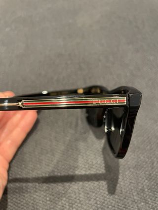 Gafas de sol Gucci negras