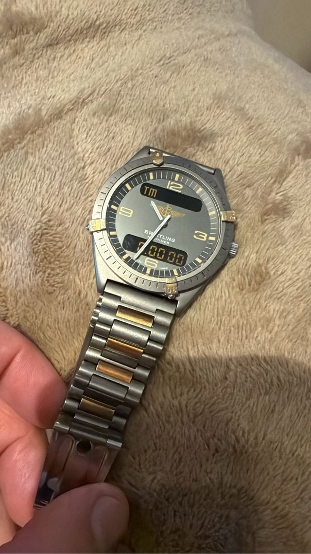 Breitling Navitimer Aerospace Oro/Plata