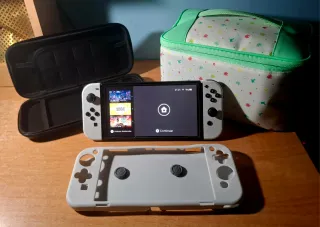Nintendo Switch OLED Blanca y Funda