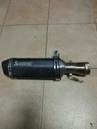 Tubo de escape Akrapovič