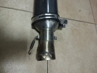 Tubo de escape Akrapovič