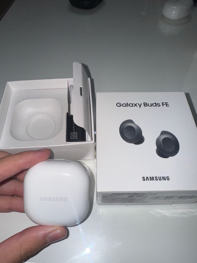 Samsung Galaxy Buds FE Negros