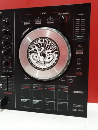 Controlador DJ Pioneer DDJ-SB2