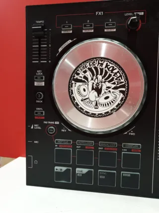 Controlador DJ Pioneer DDJ-SB2