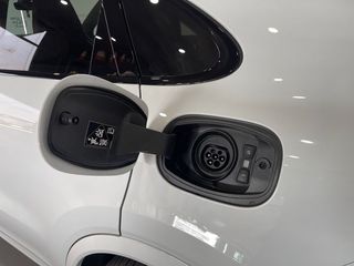 Porsche Cayenne Turbo S E-Hybrid Coupe 550cv