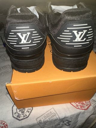 Zapatos Louis Vuitton Negros y Blancos