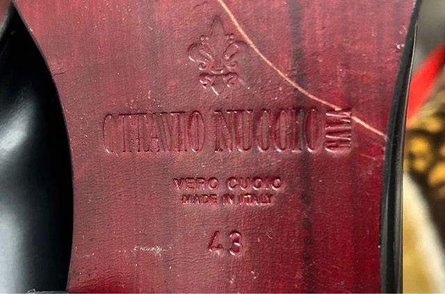 Zapatos negros de vestir marca ottavio Nuncio