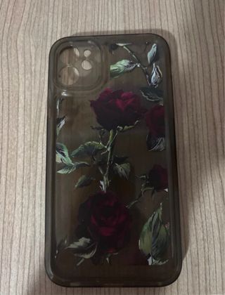 Funda iPhone 11 con rosas oscuras
