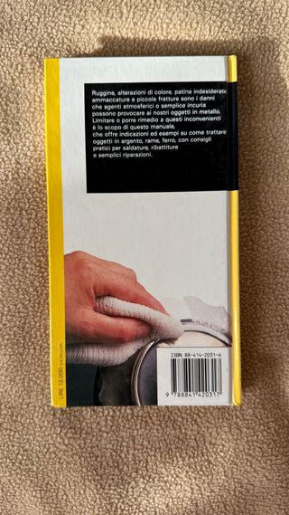 Oggetti in metallo guida alla riparazione e all...