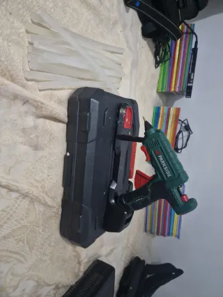 Pistola de pegamento Parkside PHP 500 D2