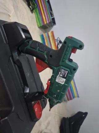 Pistola de pegamento Parkside PHP 500 D2