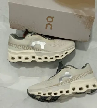 On Cloudtilt Sneakers Uomo Beige/Grigio Taglia 42