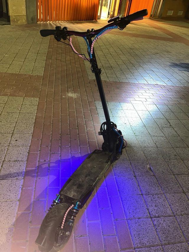 Patín Eléctrico con Luces LED