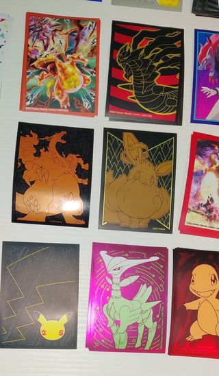 Pokémon - Lotto 125 sleeves varie