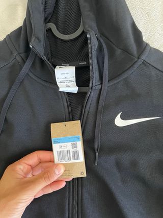 Sudadera Nike Negra con Cremallera
