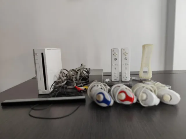 Consola Nintendo Wii Blanca + Accesorios