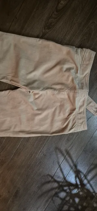 Traje Chaqueta y pantalon de pana beige mu