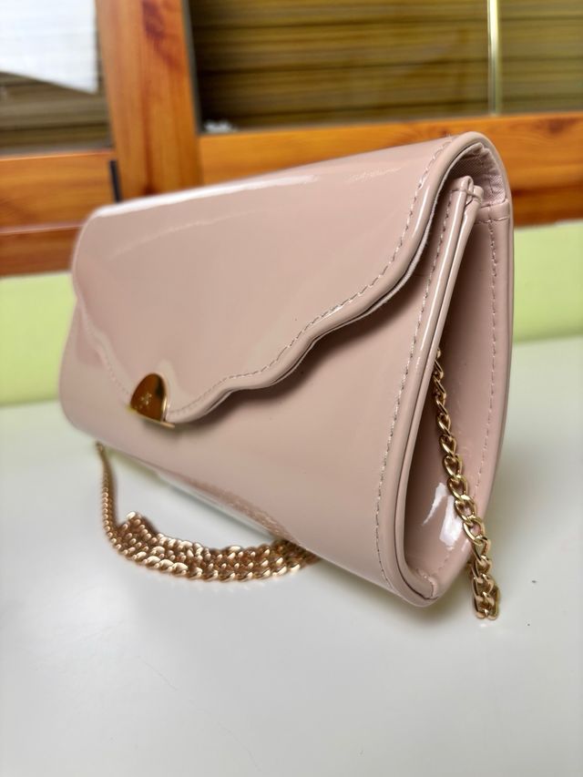 Bolso Clutch Anna Field Cadena Dorada