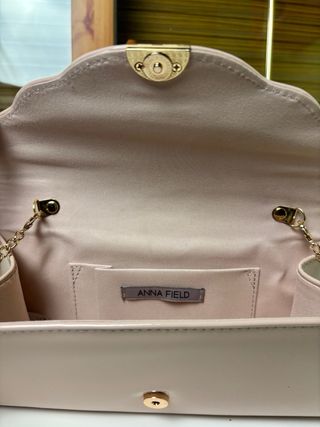 Bolso Clutch Anna Field Cadena Dorada