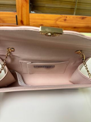 Bolso Clutch Anna Field Cadena Dorada