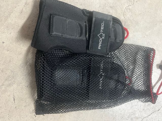 Protecciones Snowboard/Skate Negro