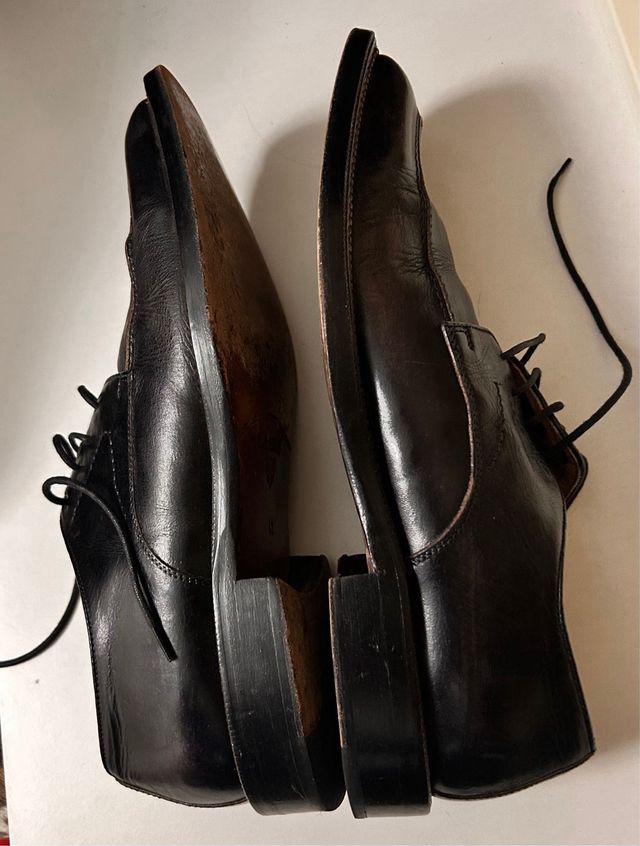 Zapatos Negros marca caramelo Hombre