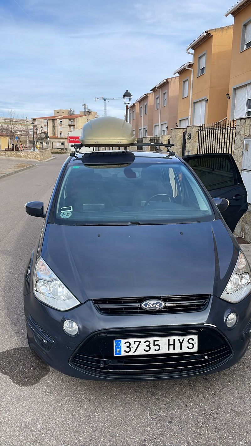 Ford S-MAX 2014 - foto 1