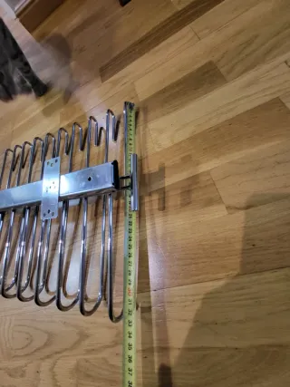 Pantaloncini estensibili in metallo