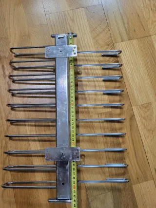 Pantaloncini estensibili in metallo