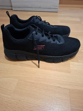 Zapatillas Skechers Talla 49.5 Negras