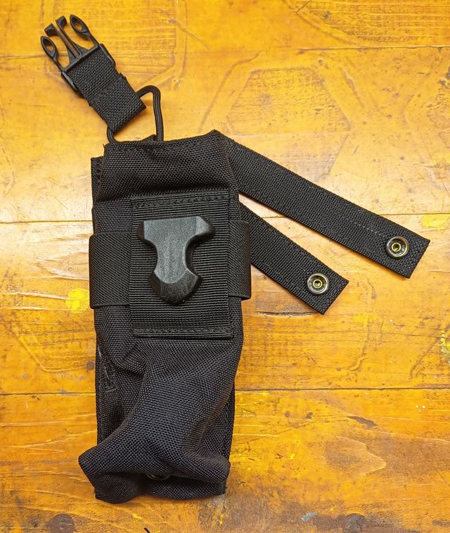 Tasca porta radio Molle Pantac nera