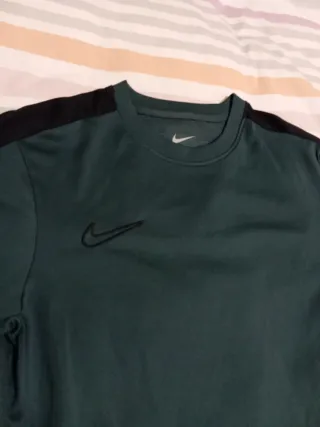 Camiseta Nike verde agua deporte T. 147-158cm