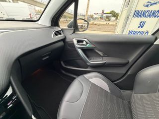 PEUGEOT 2008 Allure 1.2 PureTech