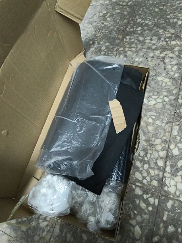 Armario desmontable negro