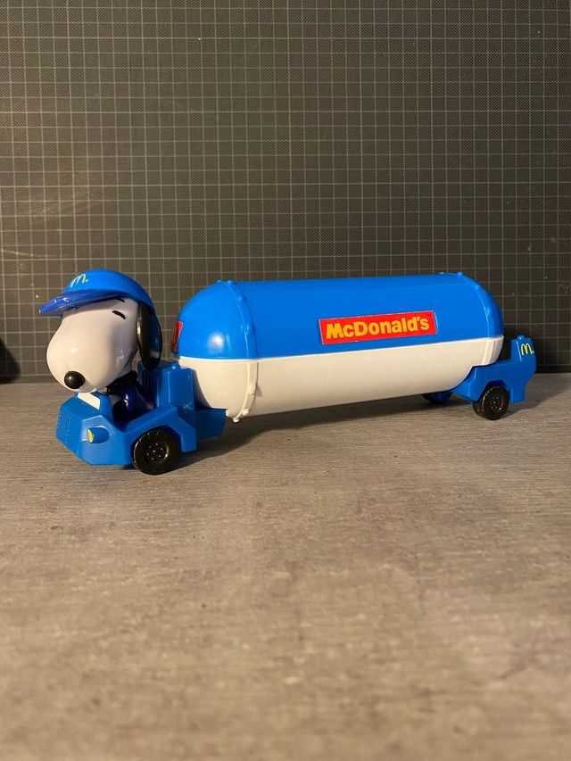 Happy Meal McDonald's Snoopy 2006