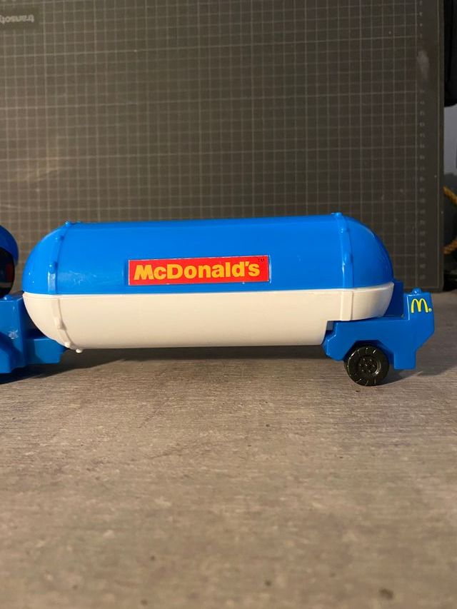 Happy Meal McDonald's Snoopy 2006