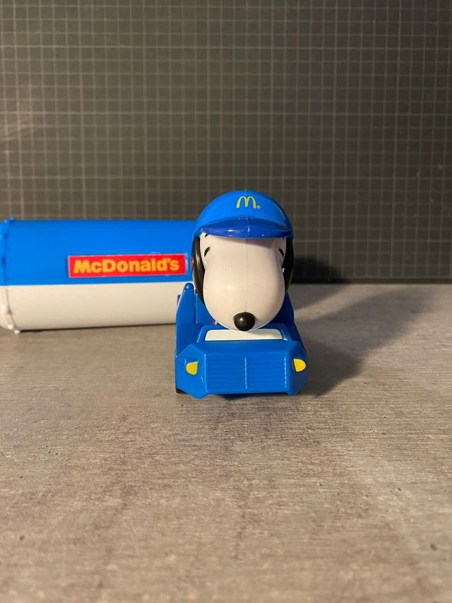 Happy Meal McDonald's Snoopy 2006