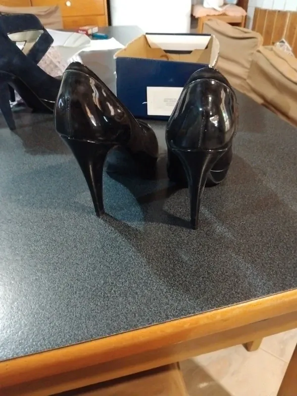 tacchi nuovi numero 40