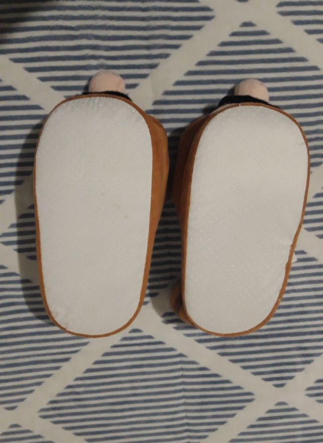 Zapatillas - pantuflas de estar por casa