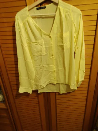 2 Camisas Amarillas Mujer