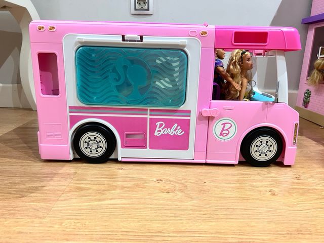 Autocaravana Barbie