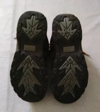 Botas de montaña Hi-Tec waterproof talla 36