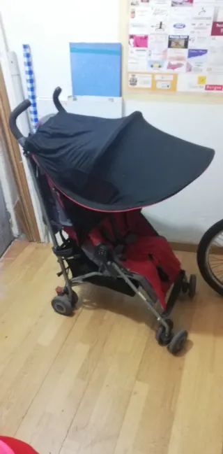 Silla de Paseo Maclaren Roja