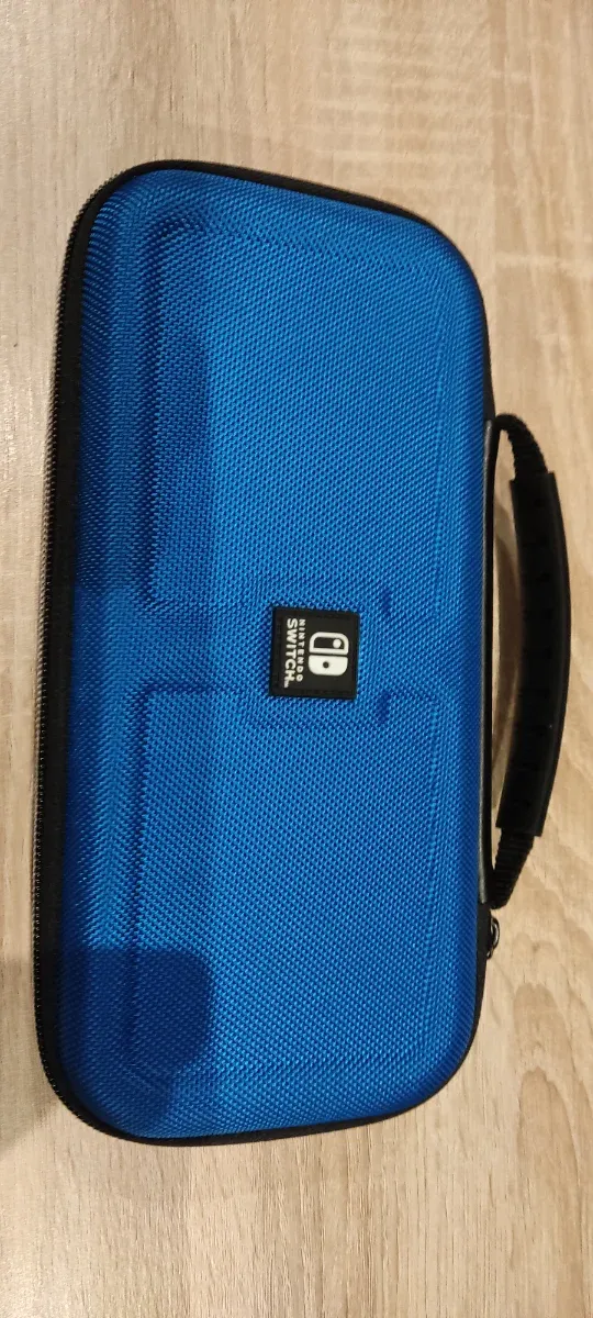 Nintendo Switch OLED Bianca e Nera