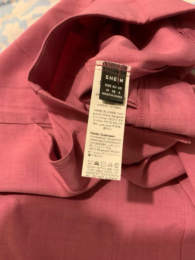 Conjunto chaleco y pantalón rosa / fucsia