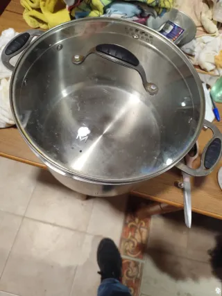 Cazuela de acero inoxidable